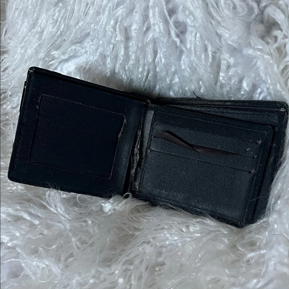 PROJECT Louis Vuitton Black Monogram Bifold